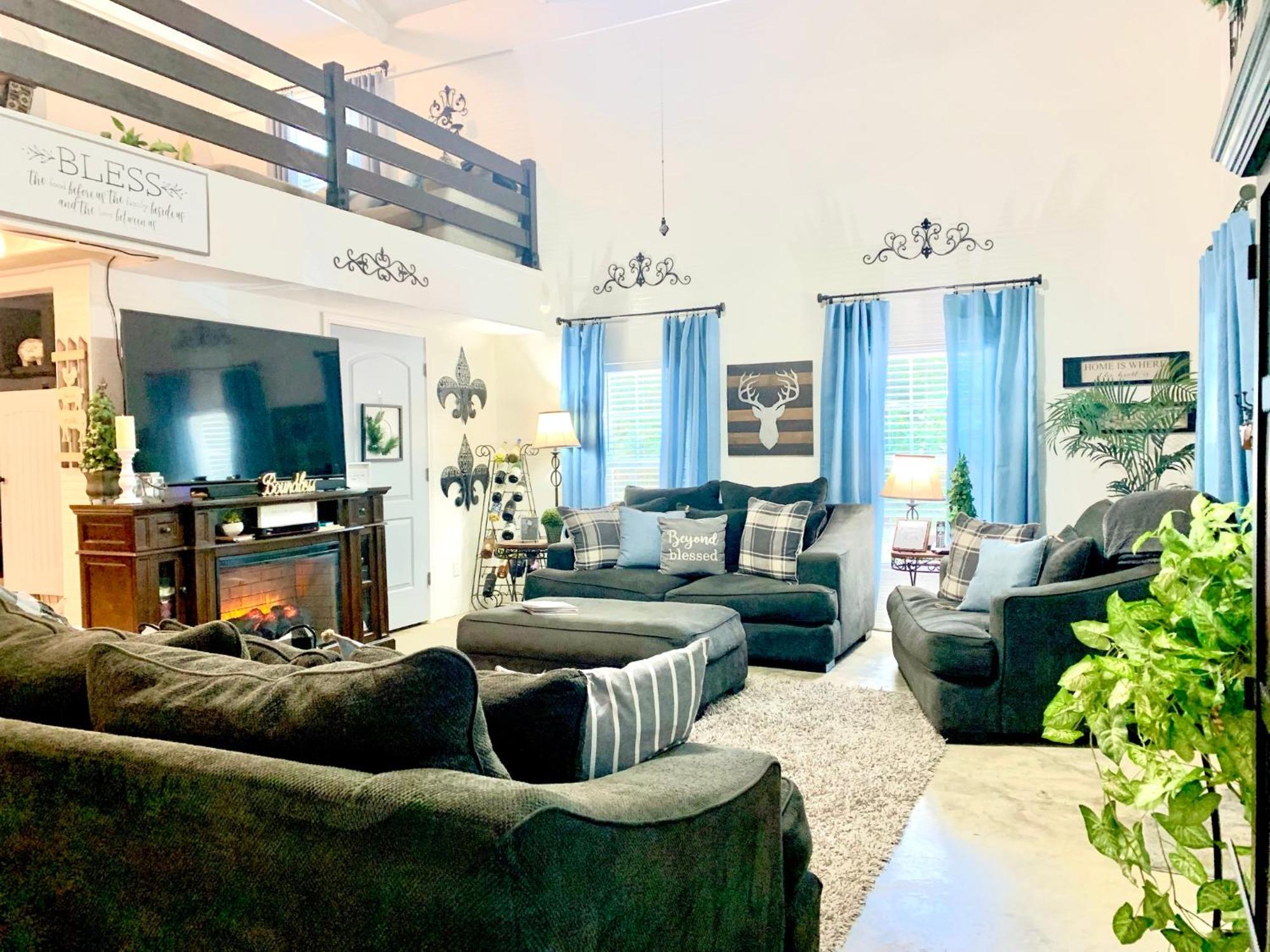 A Tranquil Retreat Loaded With Ambiance! Sleeps 10 Villa Platt Exterior photo