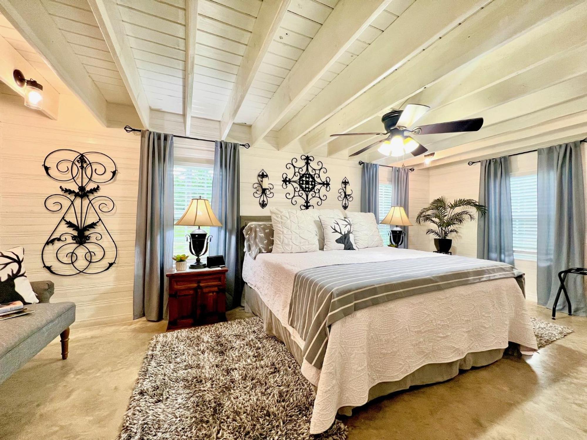A Tranquil Retreat Loaded With Ambiance! Sleeps 10 Villa Platt Exterior photo